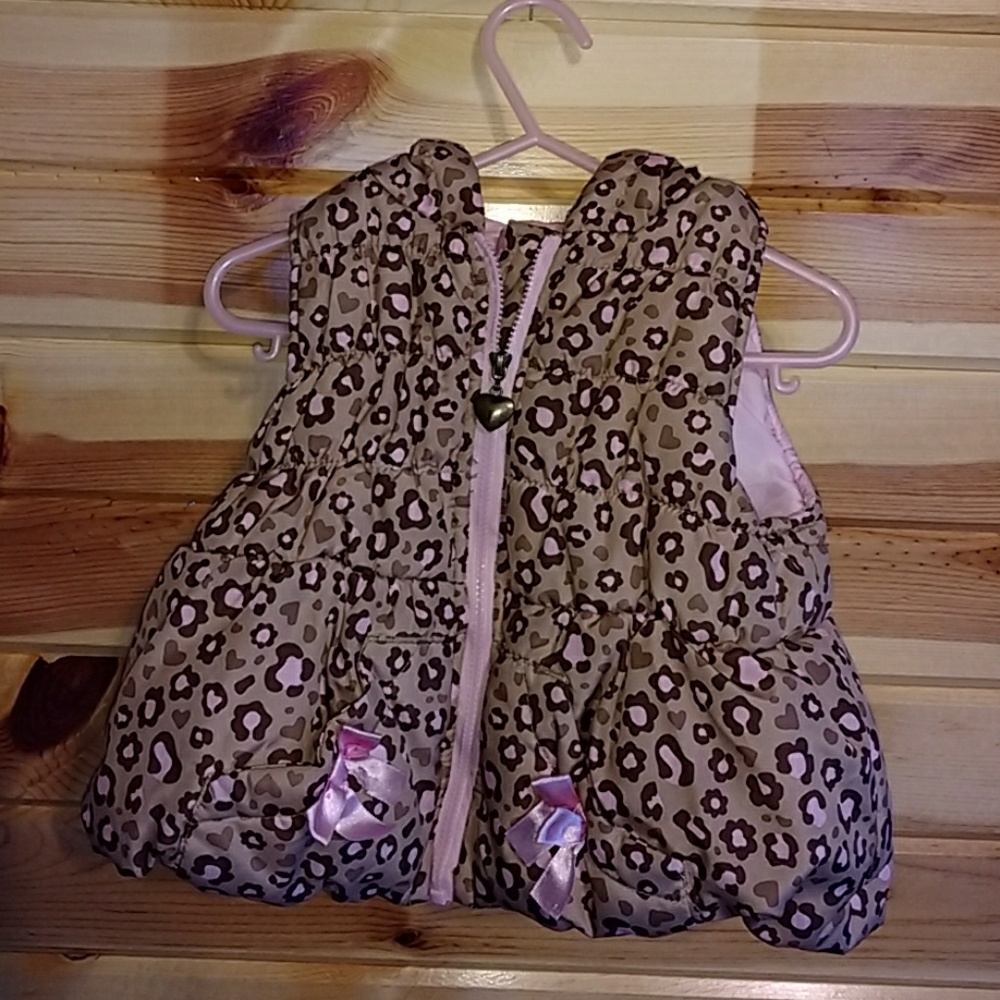Kido Headquarters girls vest